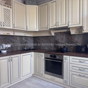 Продам квартиру, Шевченко ул. , 2  ком., 62 м², евроремонт 