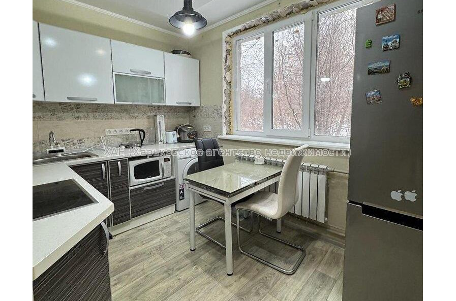 Продам квартиру, Леся Сердюка ул. , 2  ком., 53 м², евроремонт 