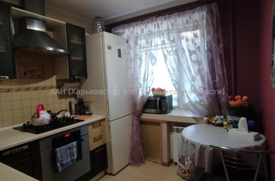 Продам квартиру, Аэрокосмический пр. , 2  ком., 43.10 м², капитальный ремонт 