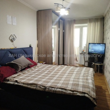 Продам квартиру, Аэрокосмический пр. , 2  ком., 43.10 м², капитальный ремонт 