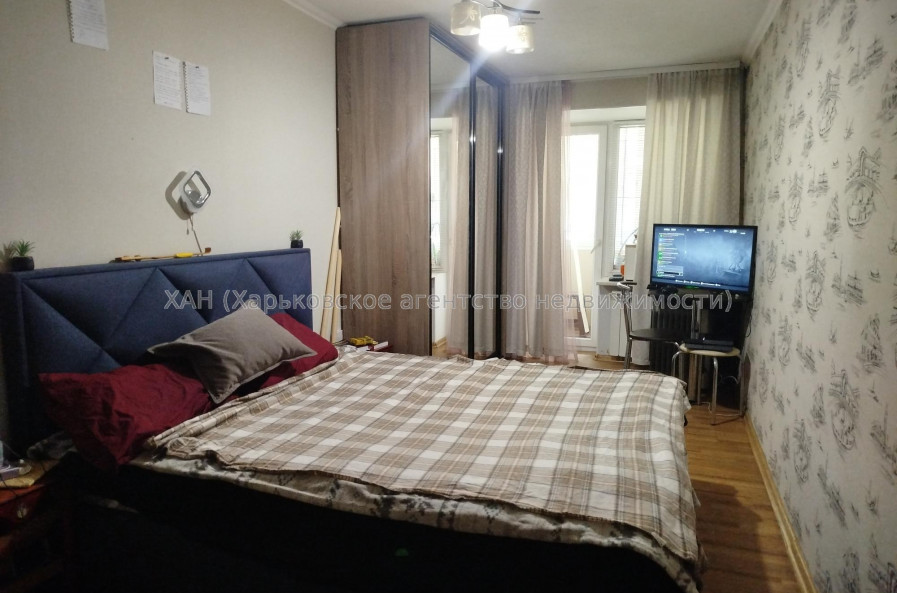 Продам квартиру, Аэрокосмический пр. , 2  ком., 43.10 м², капитальный ремонт 