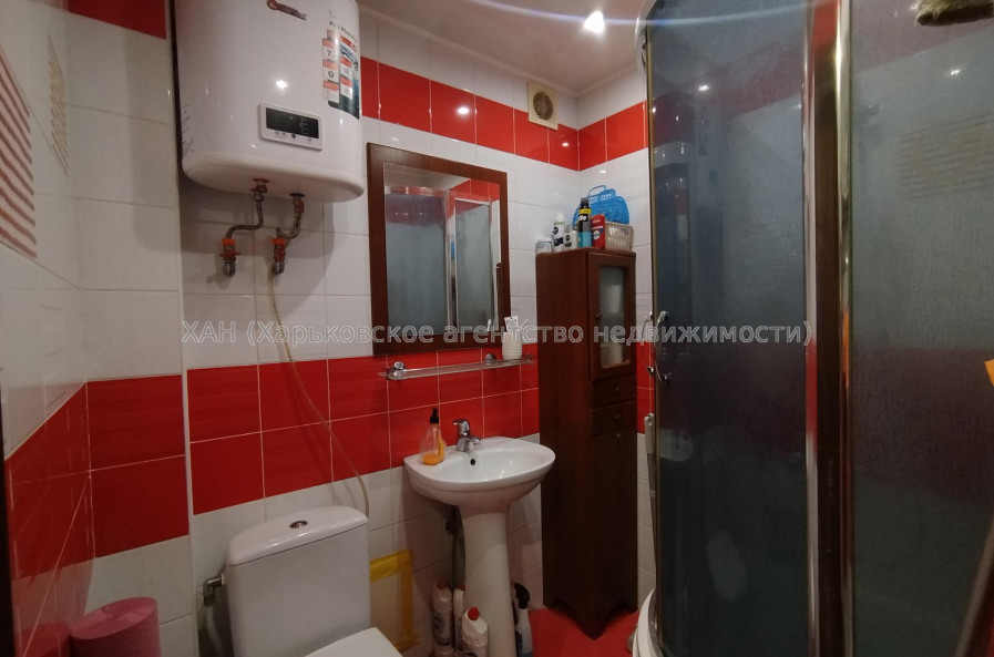 Продам квартиру, Аэрокосмический пр. , 2  ком., 43.10 м², капитальный ремонт 