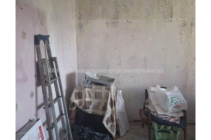 Продам квартиру, 1 кім., 32.70 м², без ремонта 