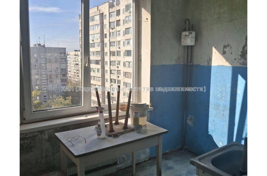 Продам квартиру, 1 кім., 32.70 м², без ремонта 