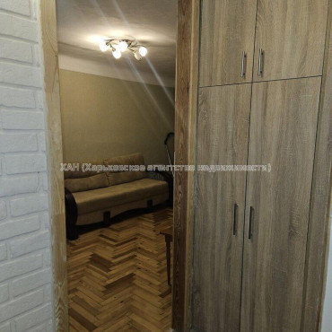 Продам квартиру, Ощепкова Андрея ул. , 2  ком., 43.50 м², косметический ремонт 