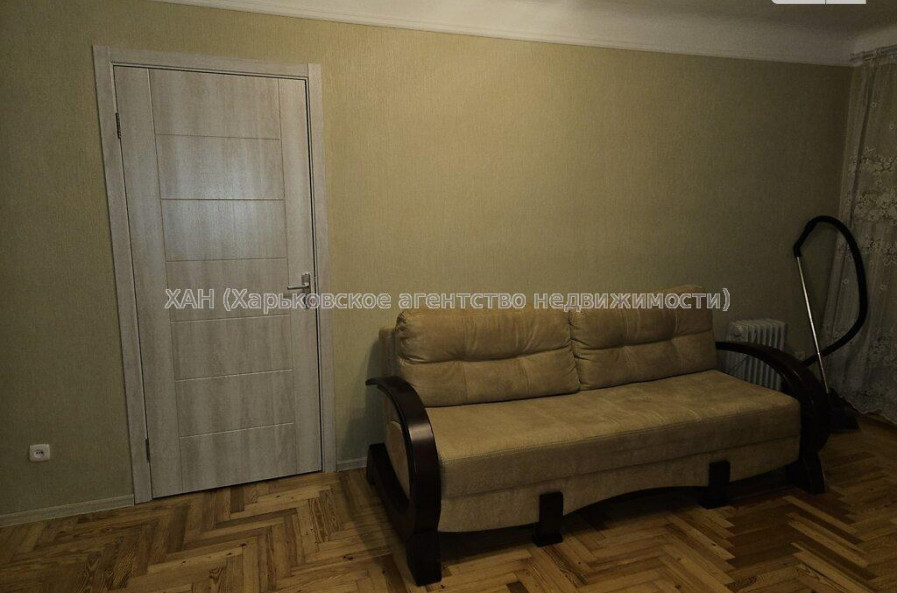 Продам квартиру, Ощепкова Андрея ул. , 2  ком., 43.50 м², косметический ремонт 