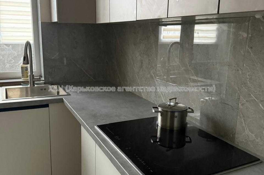 Продам квартиру, Мира ул. , 2  ком., 58 м², евроремонт 