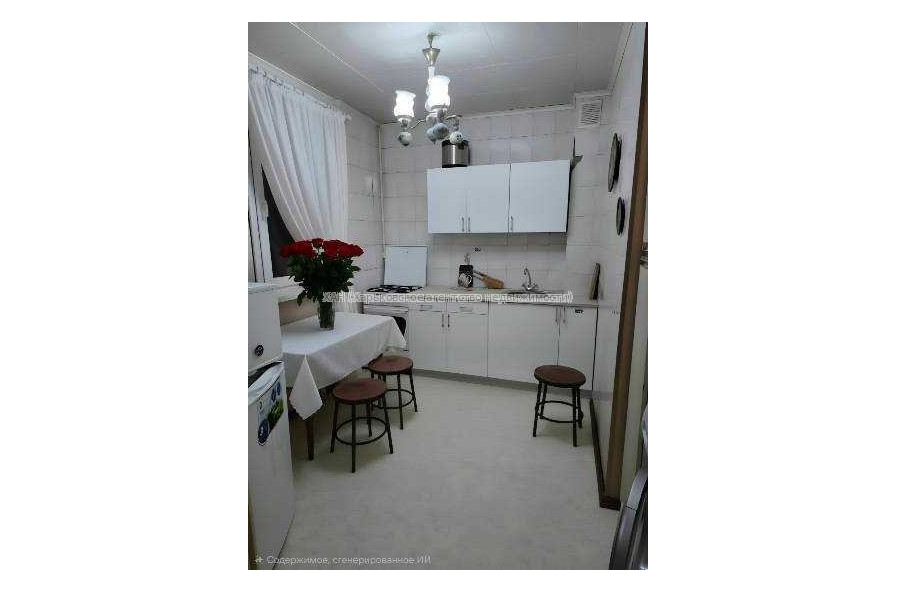 Продам квартиру, Аэрокосмический пр. , 1 кім., 32.40 м², косметический ремонт 