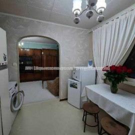 Продам квартиру, Аэрокосмический пр. , 1 кім., 32.40 м², косметический ремонт