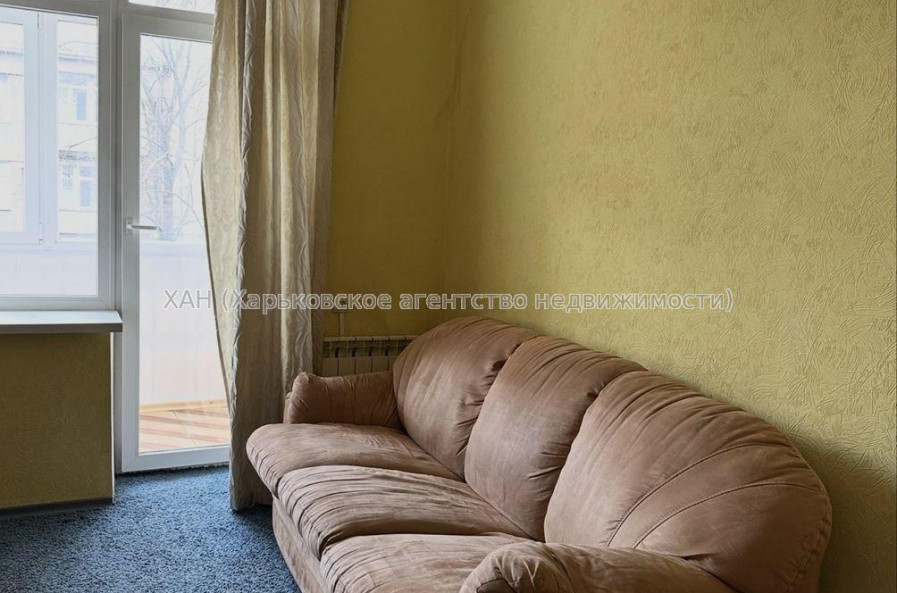 Продам квартиру, Григория Сковороды ул. , 2  ком., 50.70 м², капитальный ремонт 