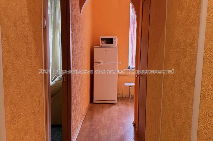 Продам квартиру, Григория Сковороды ул. , 2  ком., 50.70 м², капитальный ремонт 