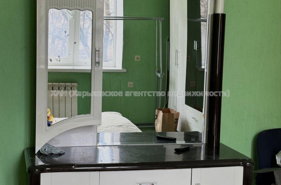 Продам квартиру, Григория Сковороды ул. , 2  ком., 50.70 м², капитальный ремонт 