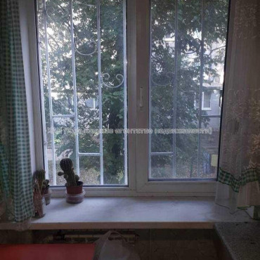 Продам квартиру, Астрономическая ул. , 1  ком., 31.70 м², косметический ремонт 