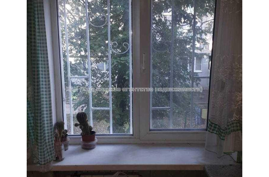 Продам квартиру, Астрономическая ул. , 1  ком., 31.70 м², косметический ремонт 