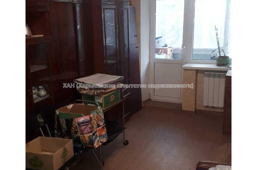 Продам квартиру, Астрономическая ул. , 1  ком., 31.70 м², косметический ремонт 