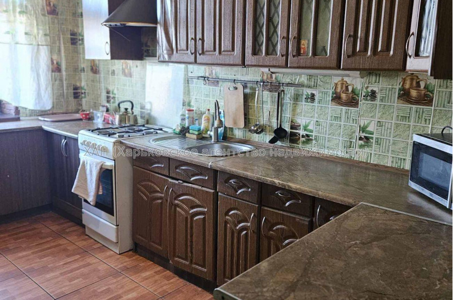 Продам квартиру, Григоровское шоссе , 57 , 3 кім., 67 м², косметический ремонт 