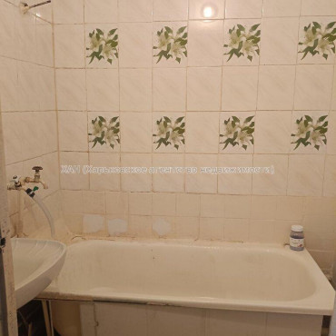 Продам квартиру, Северина Потоцкого ул. , 34Б , 3 кім., 69.60 м², без ремонта 