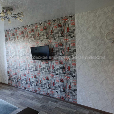 Продам квартиру, Душкина ул. , 2  ком., 44.70 м², капитальный ремонт 