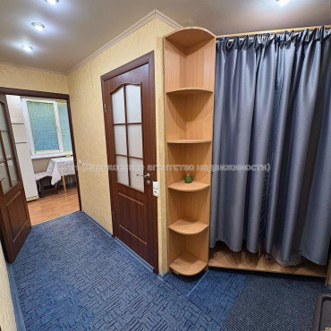 Продам квартиру, Григоровское шоссе , 1  ком., 32 м², капитальный ремонт 