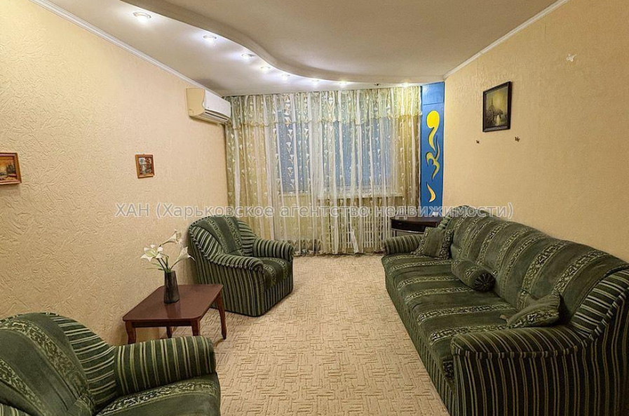 Продам квартиру, Григоровское шоссе , 1  ком., 32 м², капитальный ремонт 