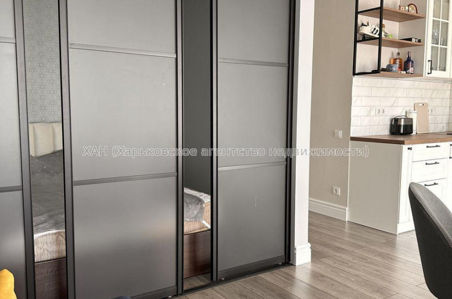 Продам квартиру, Ващенковский пер. , 1 кім., 51 м², авторский дизайн 