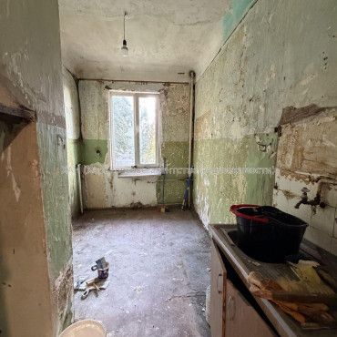 Продам квартиру, Космическая ул. , 2 кім., 44.30 м², без ремонта 