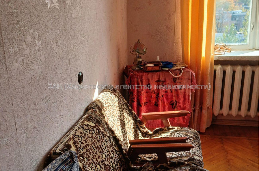 Продам квартиру, Науки просп. , 2 кім., 44 м², косметический ремонт 