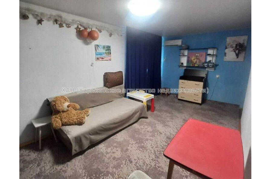 Продам квартиру, Индустриальный просп. , 2 кім., 45 м², косметический ремонт 