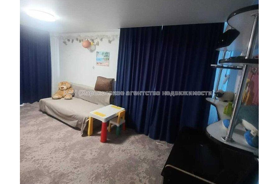 Продам квартиру, Индустриальный просп. , 2 кім., 45 м², косметический ремонт 