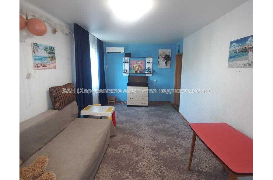 Продам квартиру, Индустриальный просп. , 2 кім., 45 м², косметический ремонт 