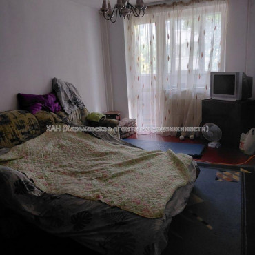 Продам квартиру, Болградская ул. , 1  ком., 37.20 м², косметический ремонт 