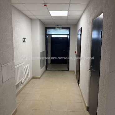 Продам квартиру, Непокоренных ул. , 3  ком., 90 м², без внутренних работ 
