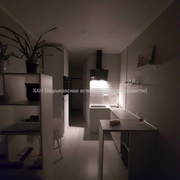 Продам квартиру, Героев Харькова просп. , 1  ком., 26 м², авторский дизайн 