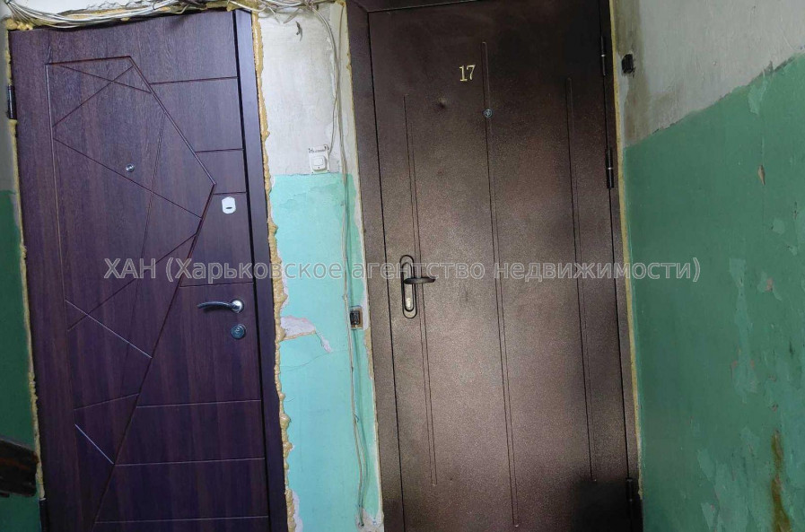 Продам квартиру, Защитников Неба ул. , 1  ком., 12 м², косметический ремонт 
