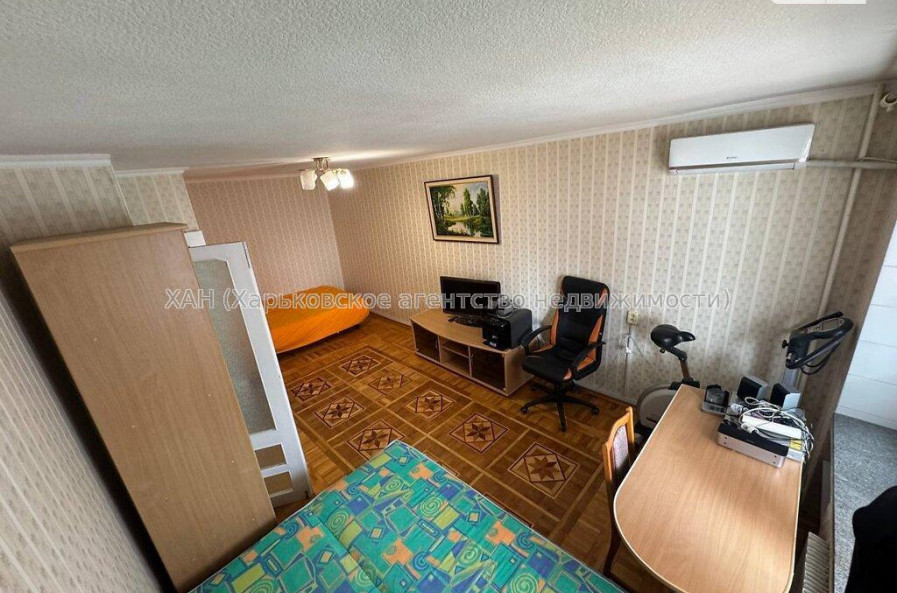 Продам квартиру, Аэрокосмический пр. , 1  ком., 38.80 м², косметический ремонт 
