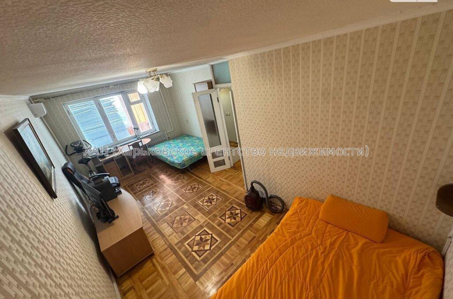 Продам квартиру, Аэрокосмический пр. , 1  ком., 38.80 м², косметический ремонт 