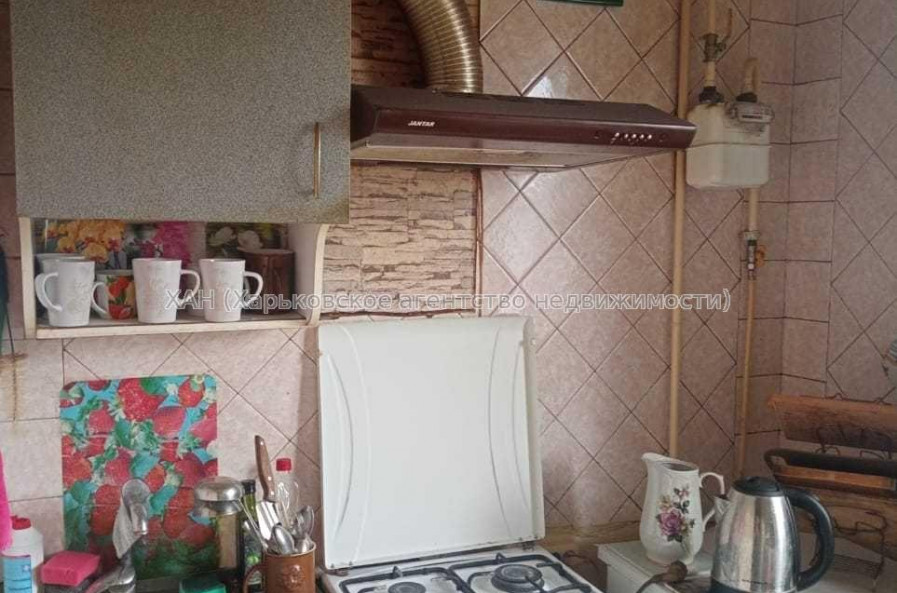 Продам квартиру, Аэрокосмический пр. , 3 кім., 65 м², советский ремонт 