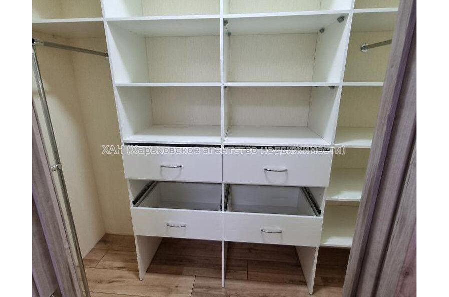 Продам квартиру, Семинарская ул. , 1  ком., 42 м², евроремонт 