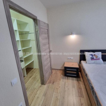 Продам квартиру, Семинарская ул. , 1  ком., 42 м², евроремонт 