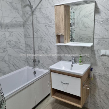 Продам квартиру, Семинарская ул. , 1  ком., 42 м², евроремонт 