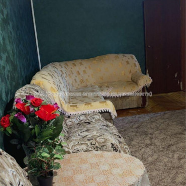 Продам квартиру, Юбилейный просп. , 3  ком., 65 м², косметический ремонт 