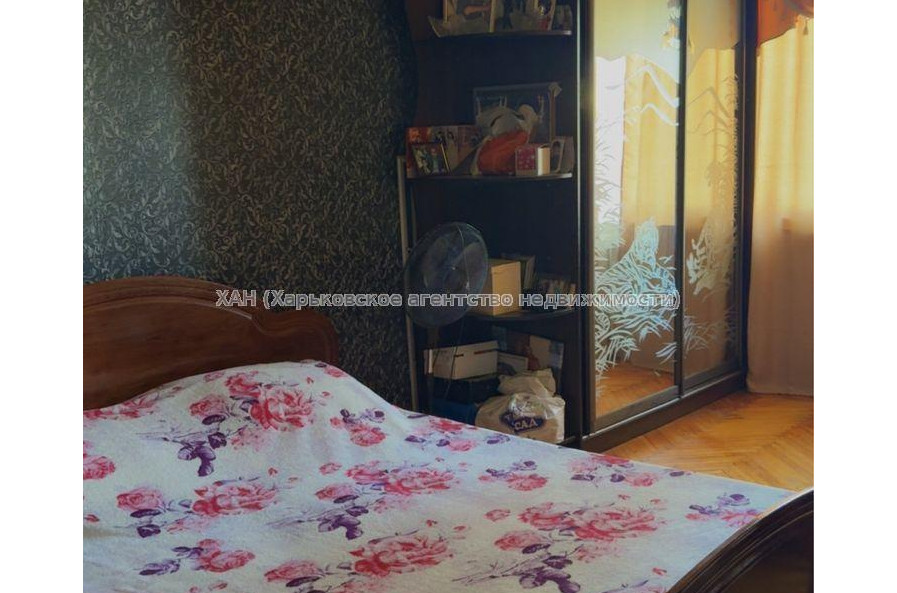 Продам квартиру, Юбилейный просп. , 3  ком., 65 м², косметический ремонт 