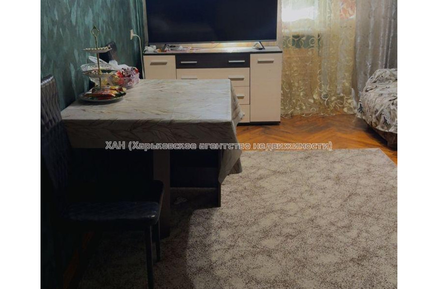 Продам квартиру, Юбилейный просп. , 3  ком., 65 м², косметический ремонт 
