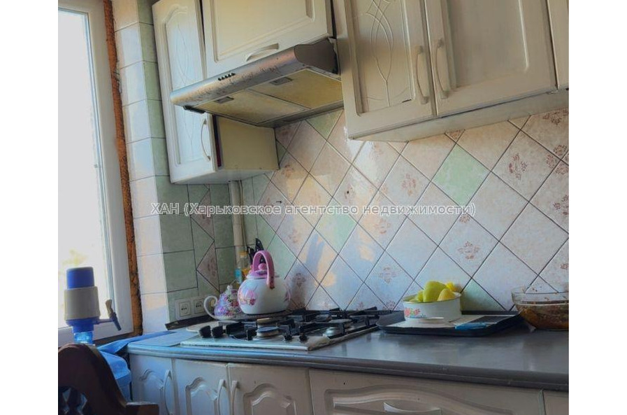 Продам квартиру, Юбилейный просп. , 3  ком., 65 м², косметический ремонт 