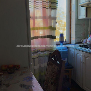 Продам квартиру, Юбилейный просп. , 3  ком., 65 м², косметический ремонт 