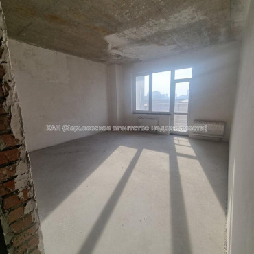 Продам квартиру, Кузнечная ул. , 4  ком., 326.50 м², без отделочных работ 