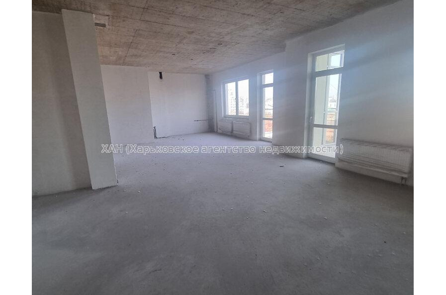 Продам квартиру, Кузнечная ул. , 4  ком., 326.50 м², без отделочных работ 