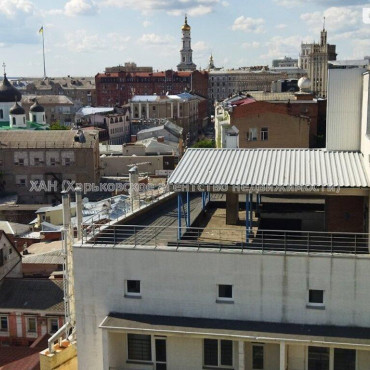 Продам квартиру, Кузнечная ул. , 4  ком., 326.50 м², без отделочных работ 