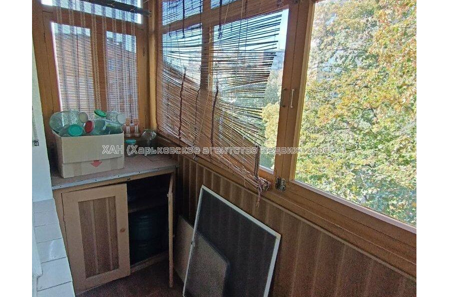 Продам квартиру, Ньютона ул. , 2  ком., 47 м², косметический ремонт 
