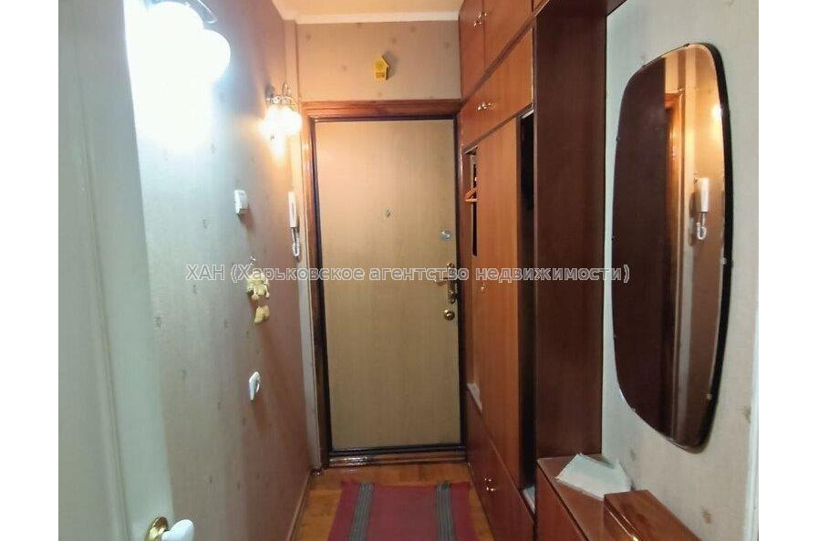 Продам квартиру, Ньютона ул. , 2  ком., 47 м², косметический ремонт 